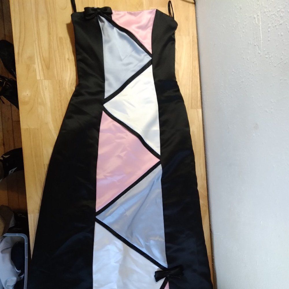 VTG
Gunne Sax Jessica McClintock Strapless Dress